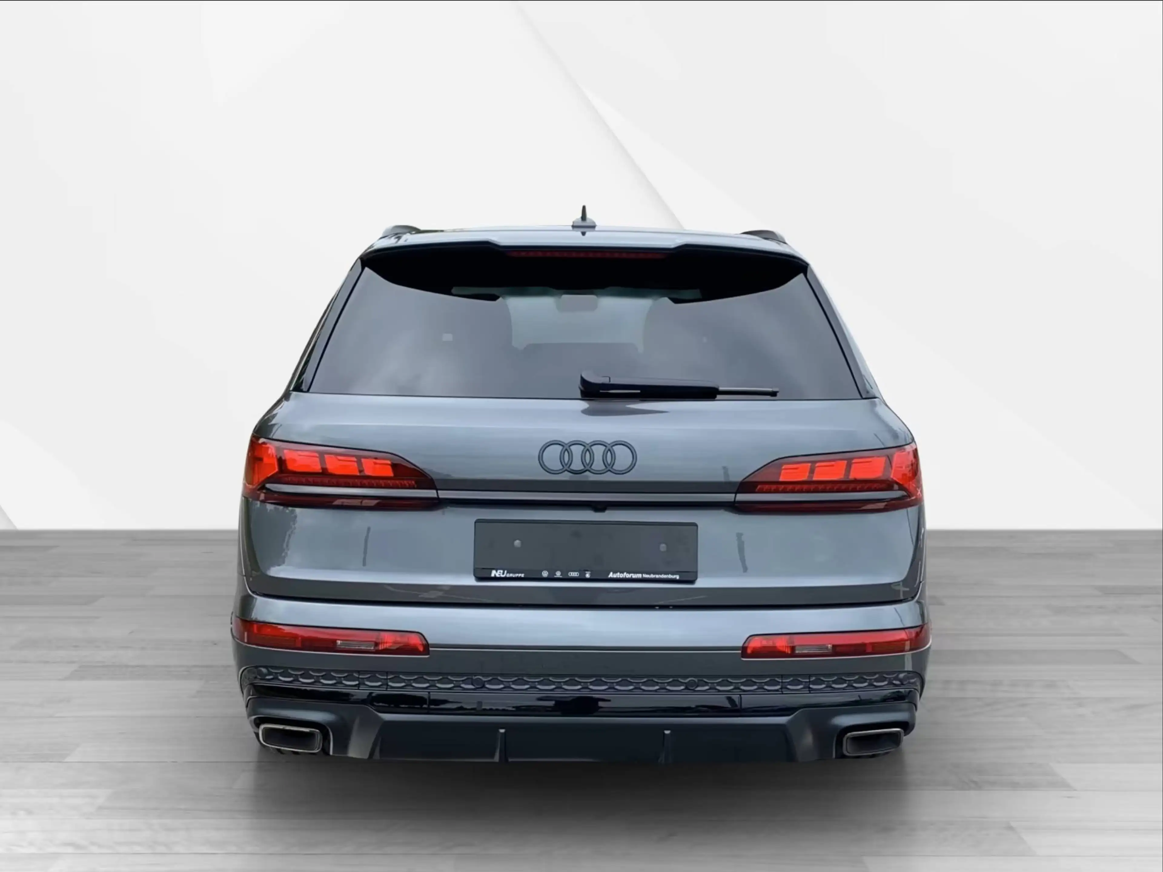 Audi Q7 50 TDI quattro S line — photo 12