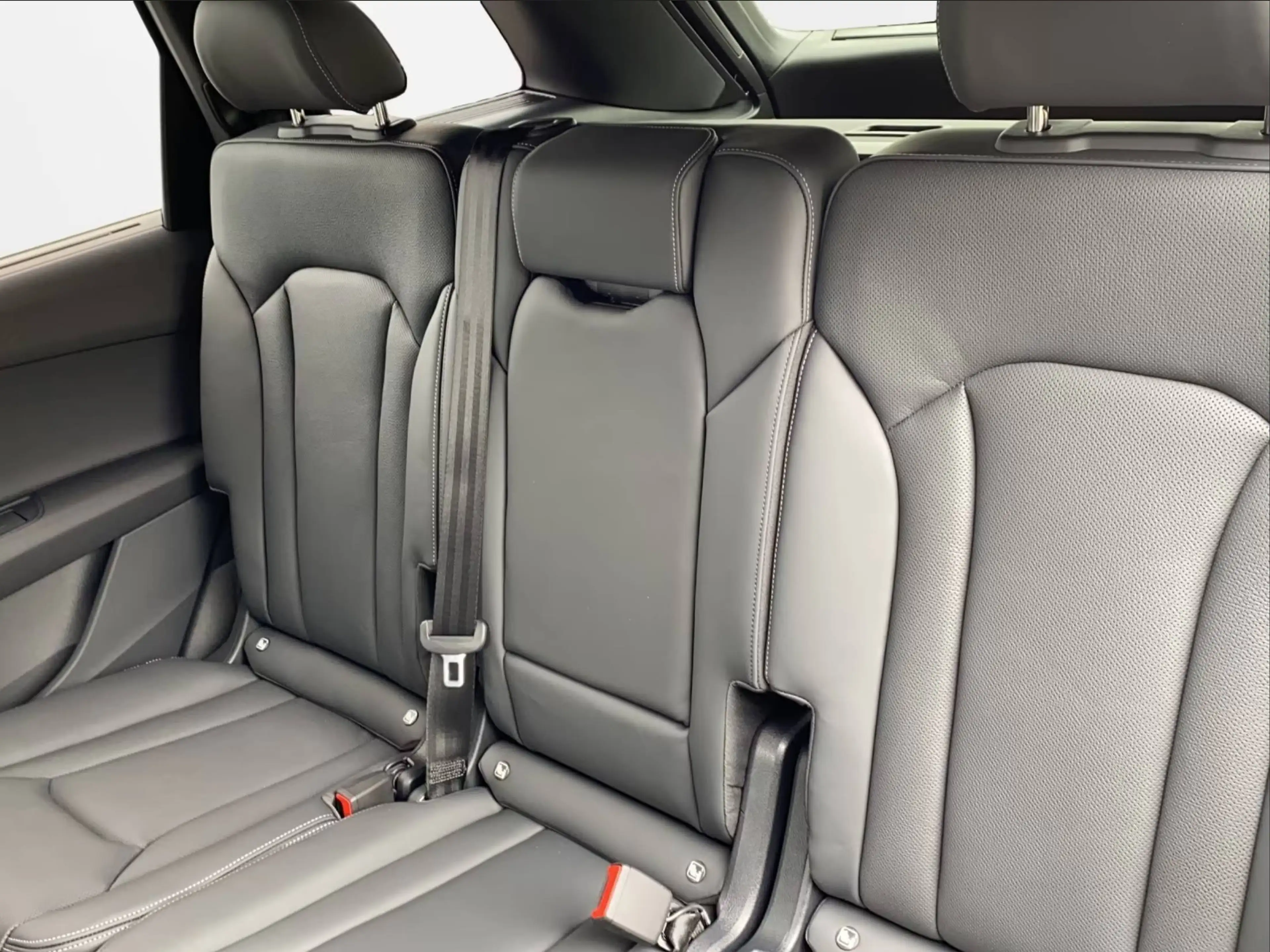 Audi Q7 50 TDI quattro S line — photo 6