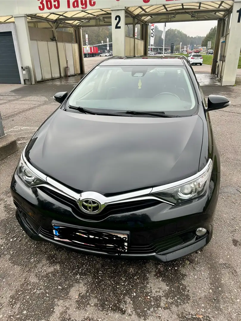 Toyota Auris TS 1,4 D-4D Active - 1