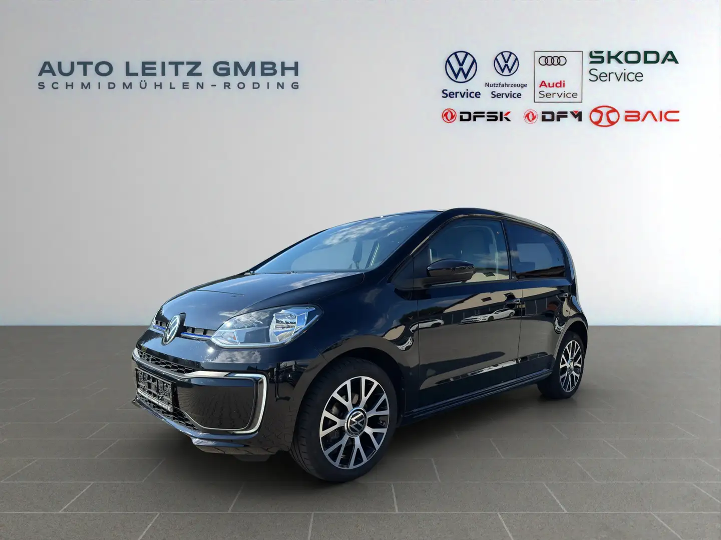 Volkswagen e-up! Style Plus CCS RFK GRA SHZ LM16 WSSheiz Schwarz - 1