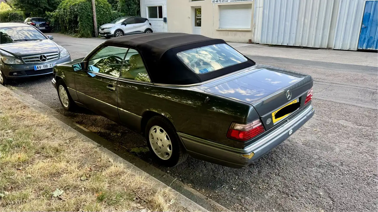 Mercedes-Benz E 200 Cabriolet E200 Prestige, foto 3