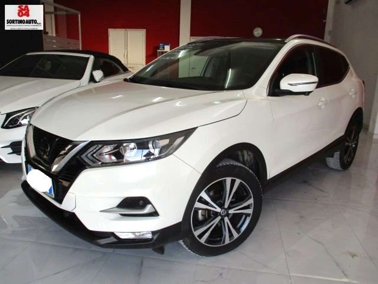 Nissan Qashqai 1.5 dci N-Connecta 110cv 2/2018 NAVI+TETTO+360 CAM