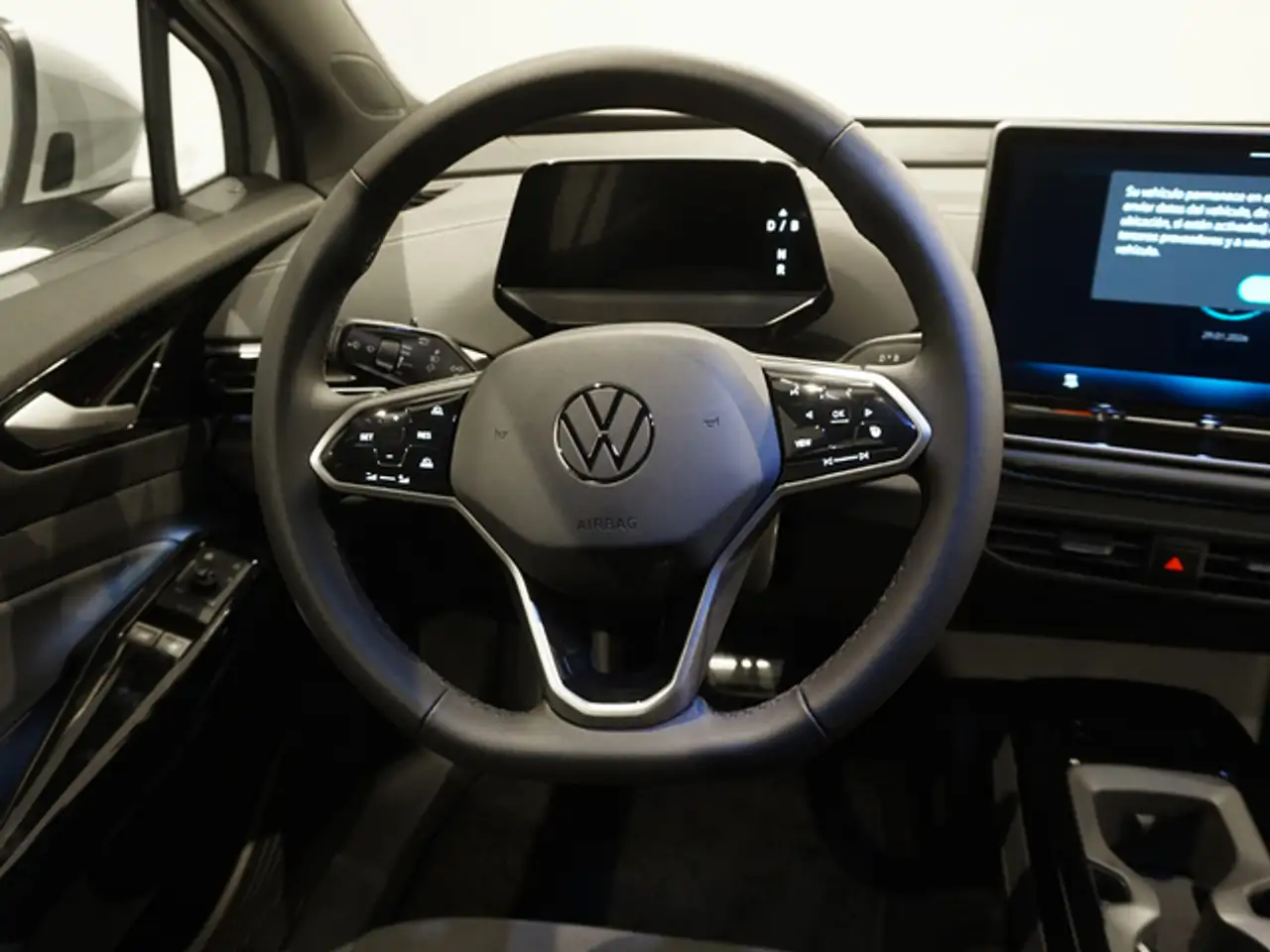 Volkswagen ID.4 Pro 210KW 77Kwh 7