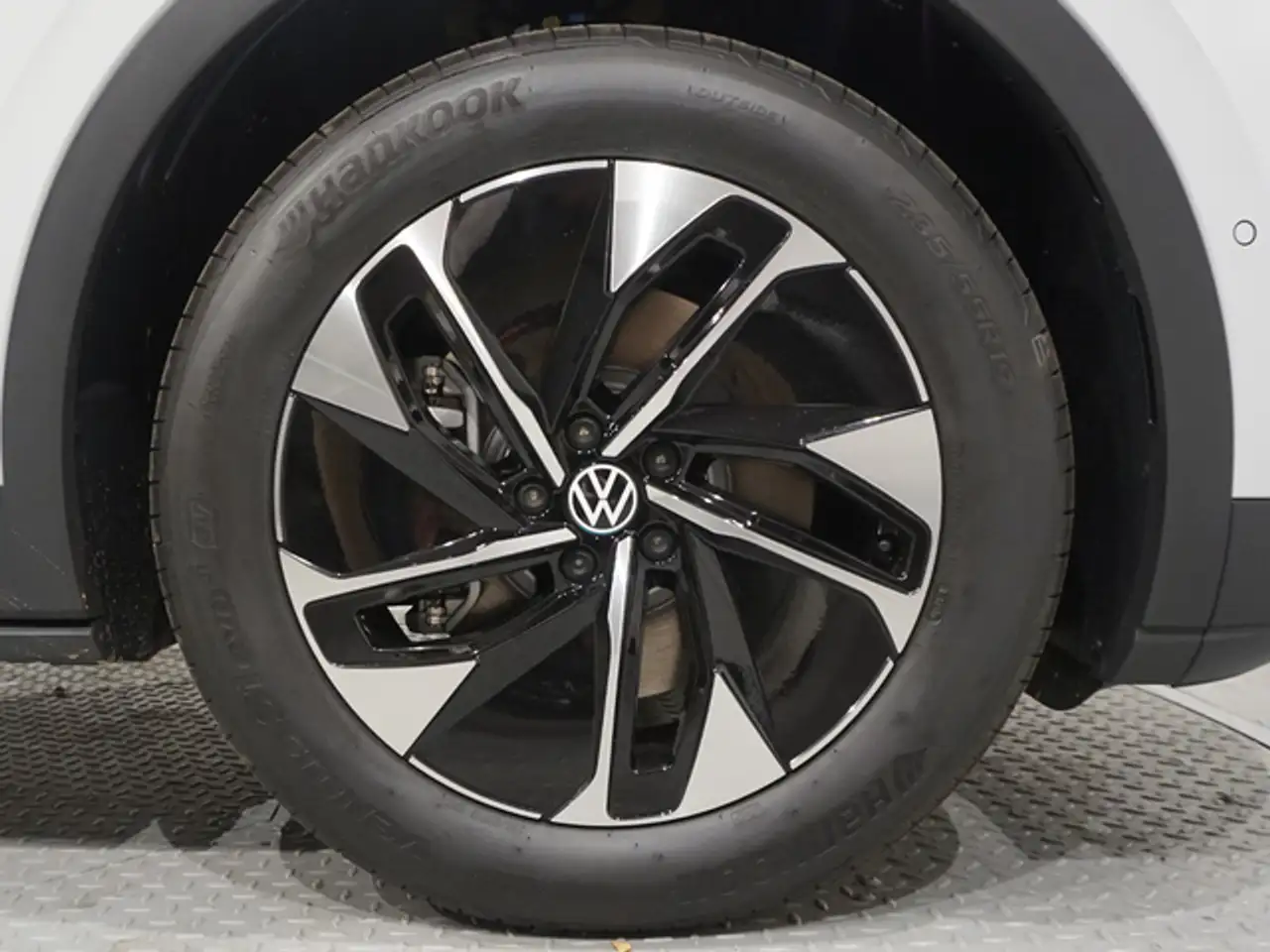 Volkswagen ID.4 Pro 210KW 77Kwh 13