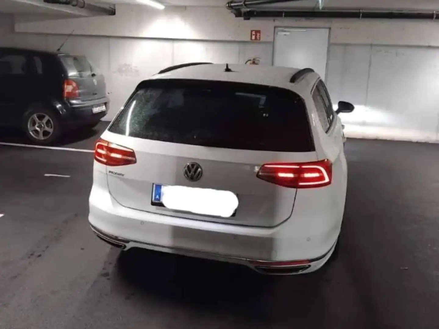Volkswagen Passat Variant Passat Variant Comfortline 1,6 TDI Comfortline Weiß - 2