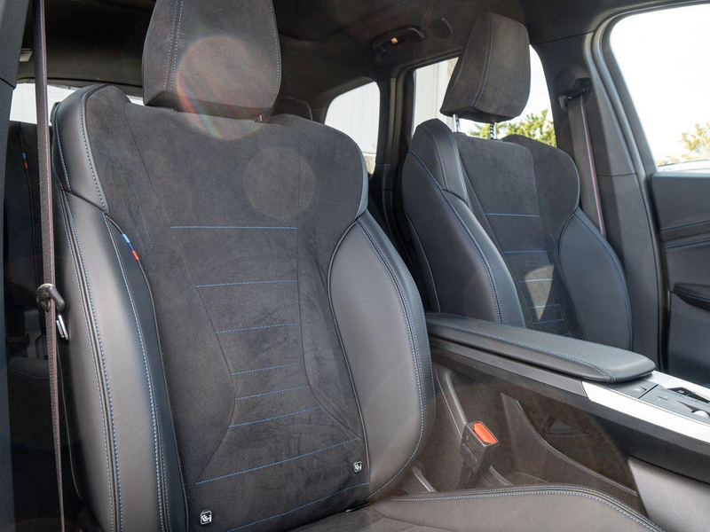 BMW X1 sDrive20i M-Sport PRO AHK PANO ACC HuD eSitze — photo 14