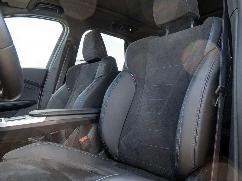 BMW X1 sDrive20i M-Sport PRO AHK PANO ACC HuD eSitze — photo 9