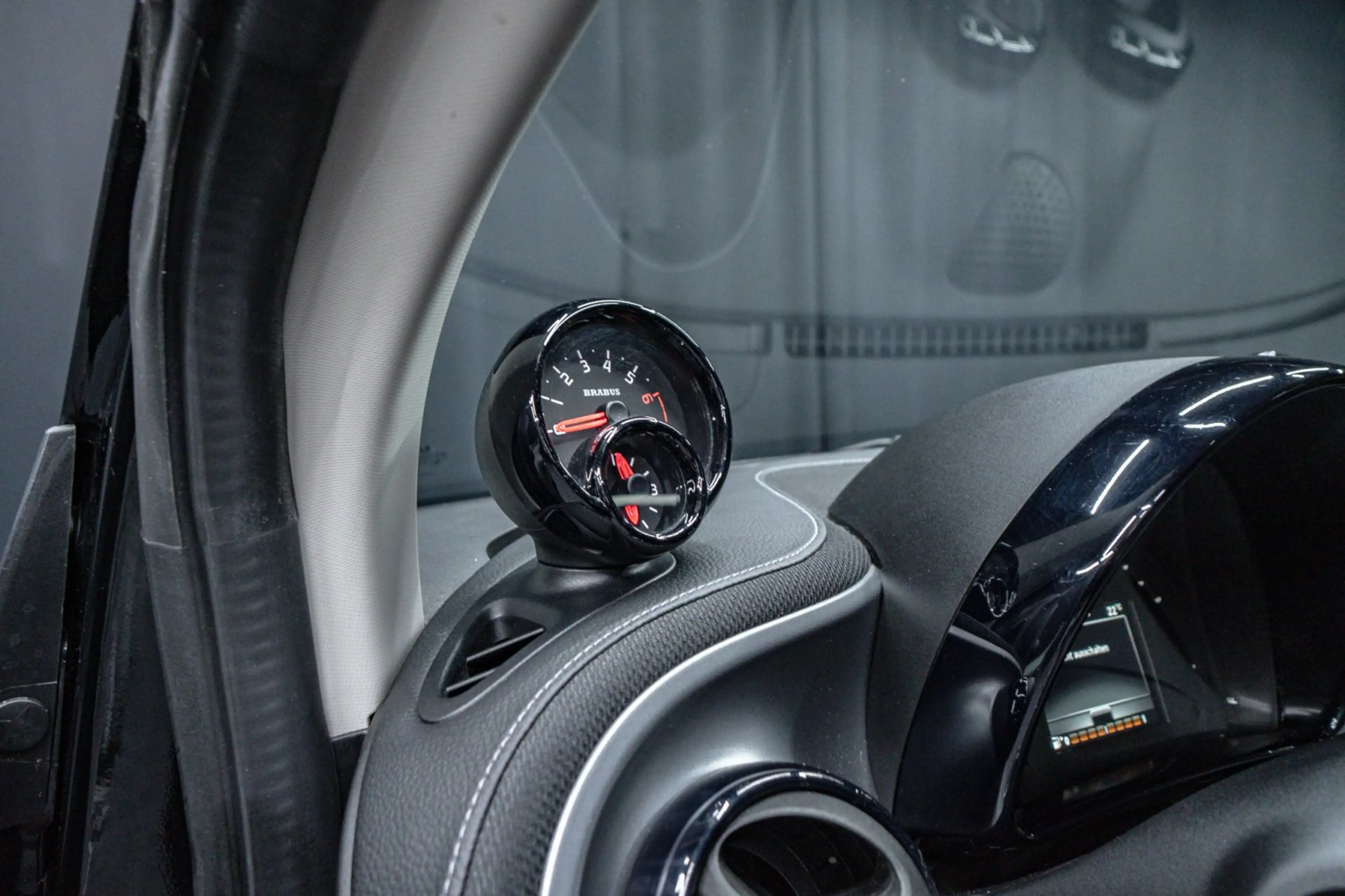 smart forTwo Brabus Xclusiv 1.Hand Klima Shz Komfort — photo 22