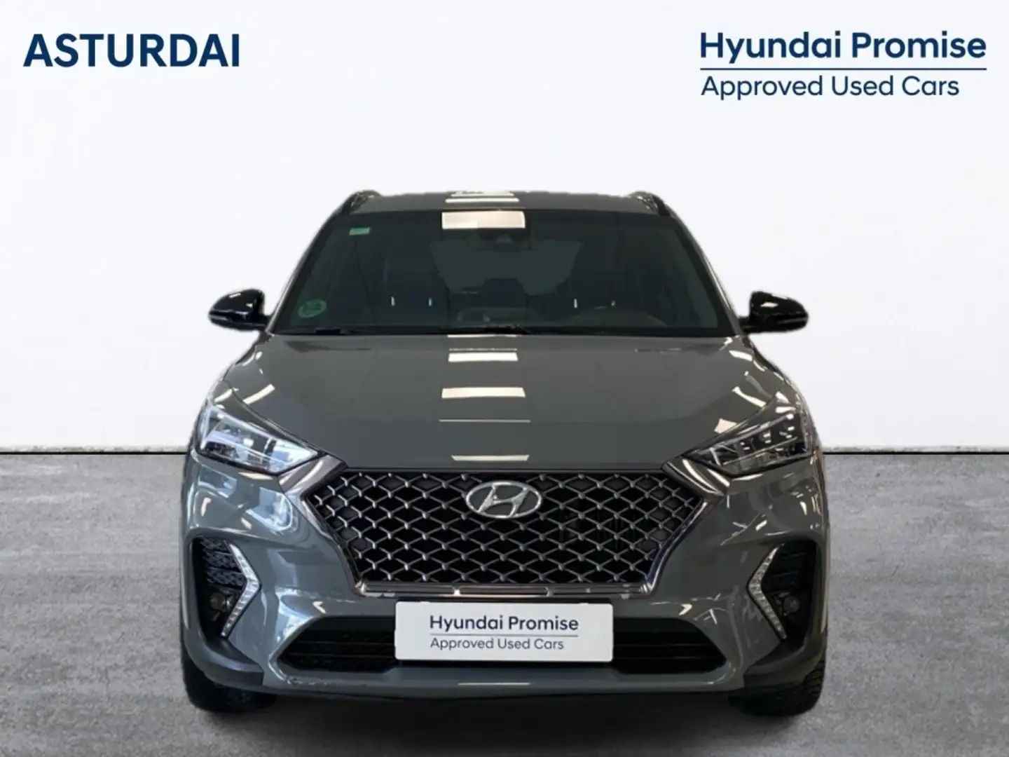 Hyundai TUCSON 1.6 TGDI NLine 4x2 DT Grijs - 2