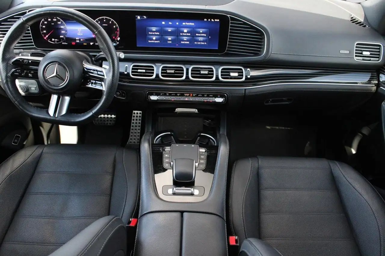 Mercedes-Benz GLS снимка Mercedes-Benz GLS