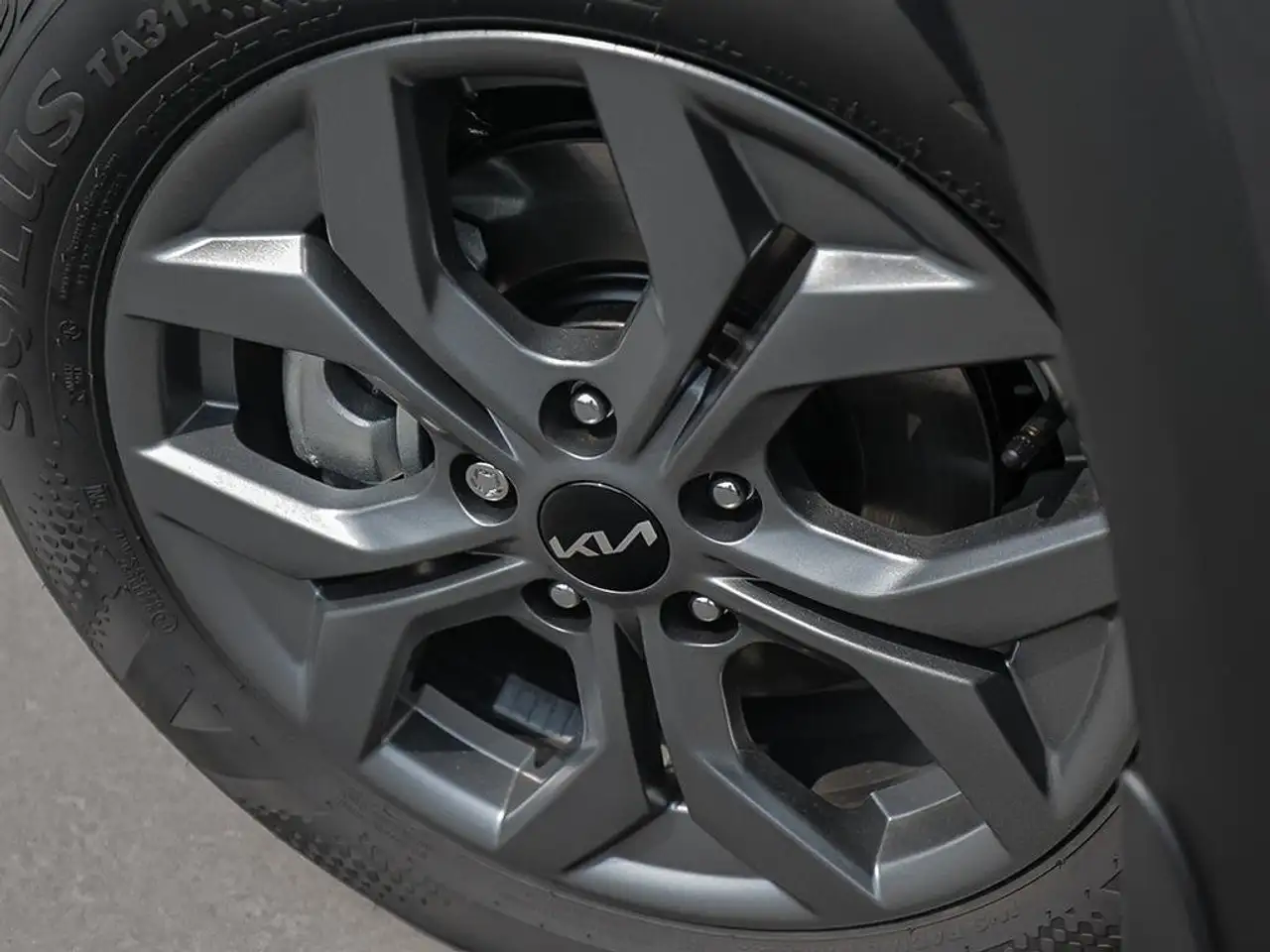 Kia Seltos снимка Kia Seltos