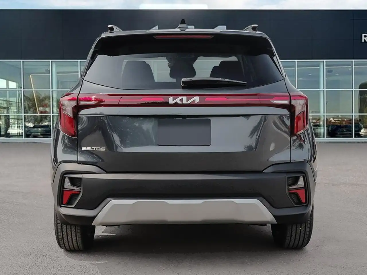 Kia Seltos снимка Kia Seltos