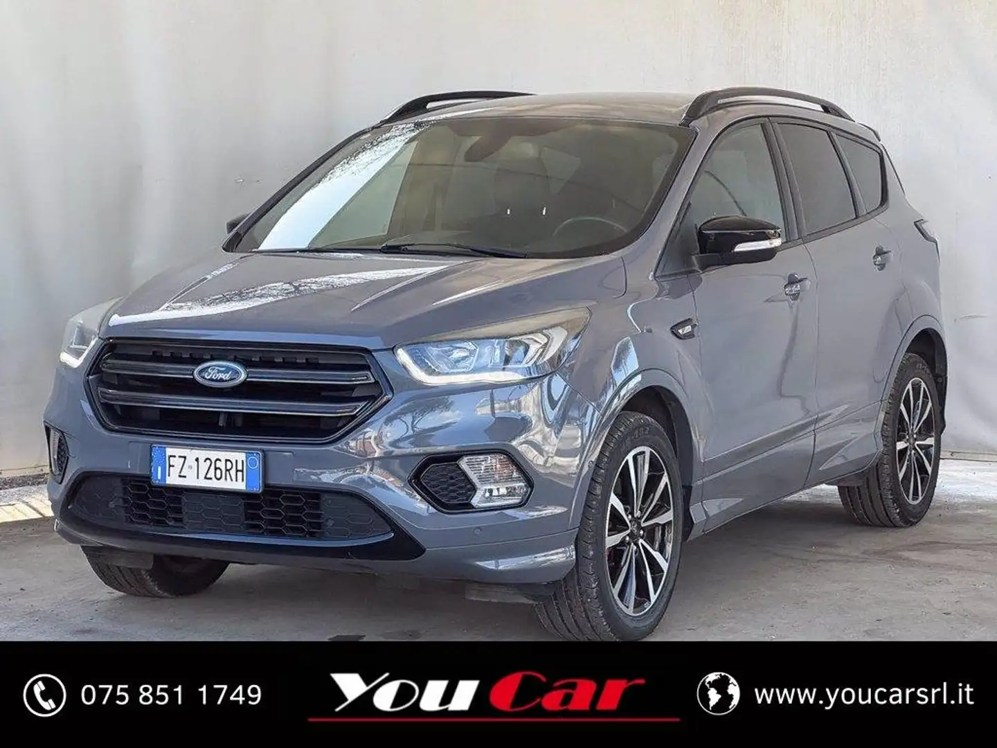 Ford Kuga 1.5 ecoboost st-line s&s 2wd 120cv Gris - 1