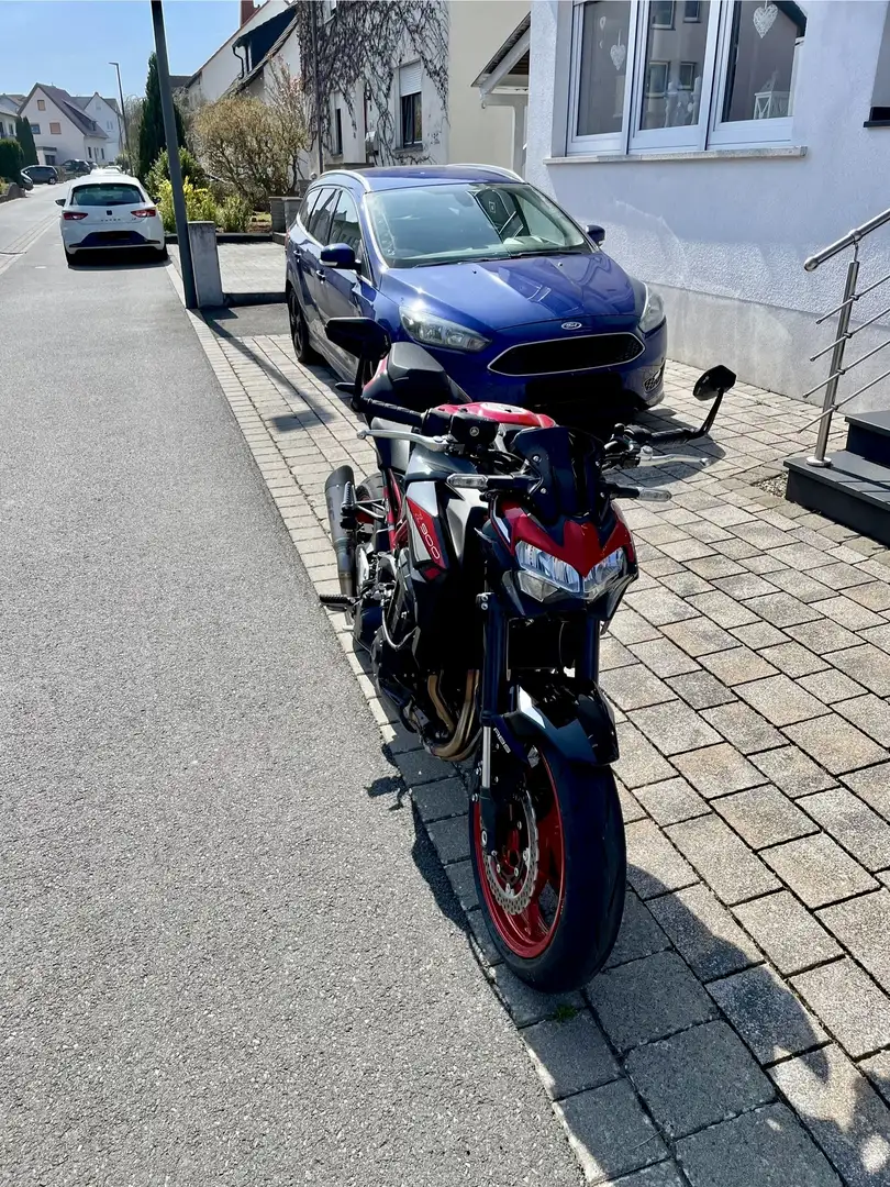 Kawasaki Z 900 Rot - 2