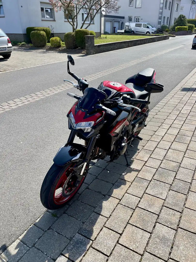 Kawasaki Z 900 Rot - 1