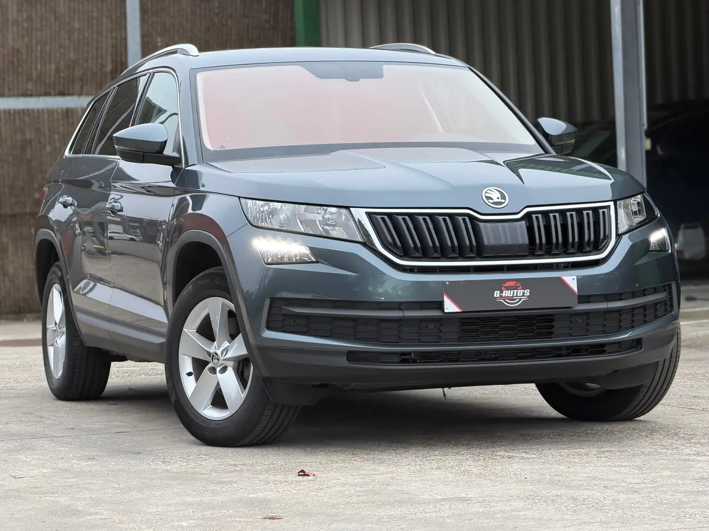 Skoda Kodiaq Kodiaq 2.0 CR TDi Clever+ DSG.-7pl-2021 Grau - 2