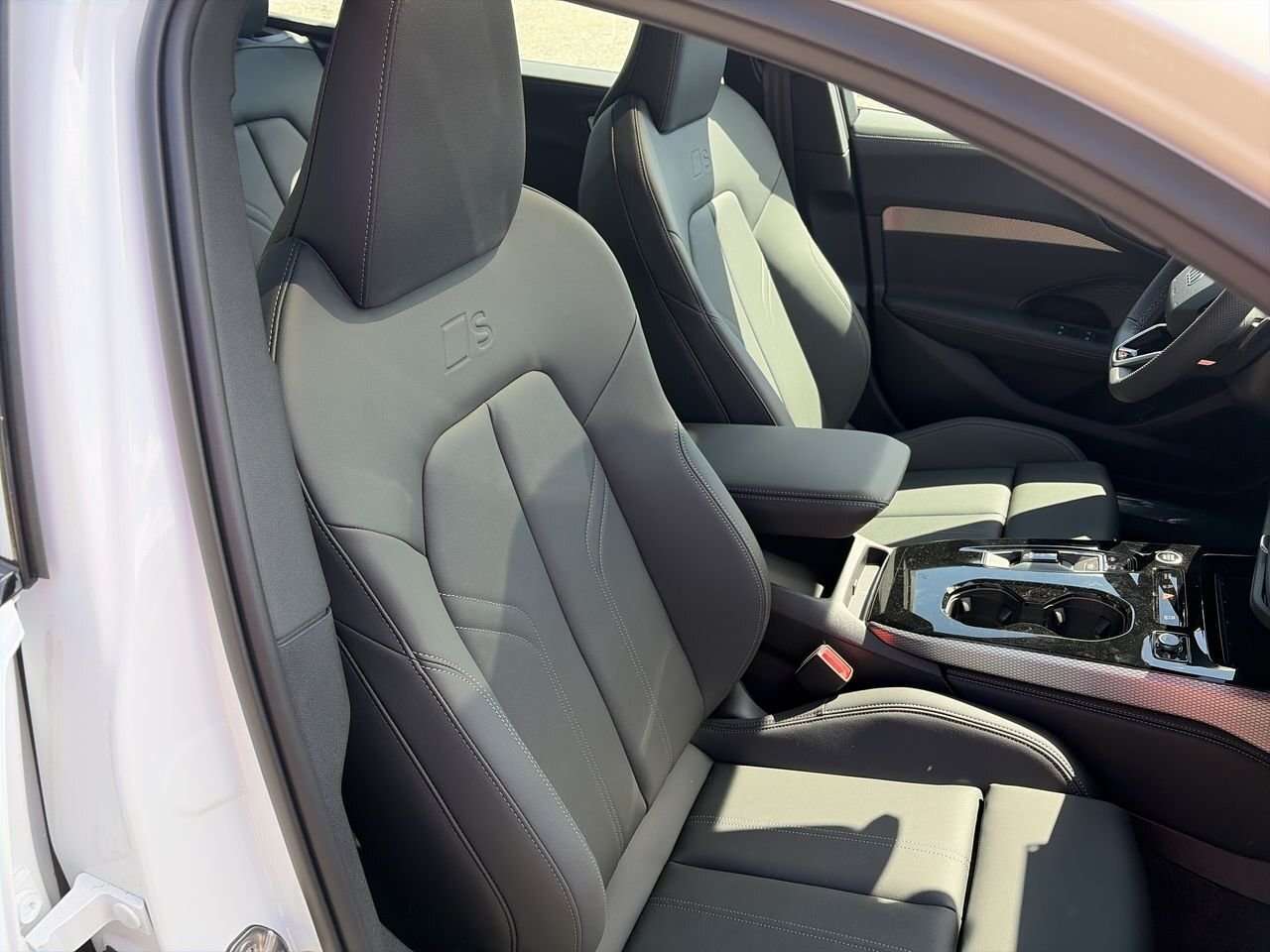 2026 Audi A5 TFSI Quattro TFSI QUATTRO | PANORAMIC GLASS ROOF | thumb 31