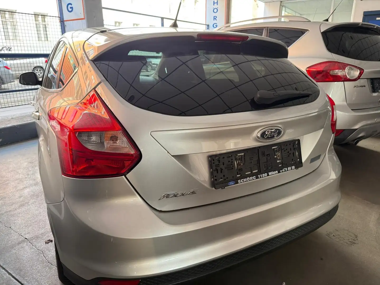 Ford Focus Titanium 1,6 TDCi DPF Argent - 2