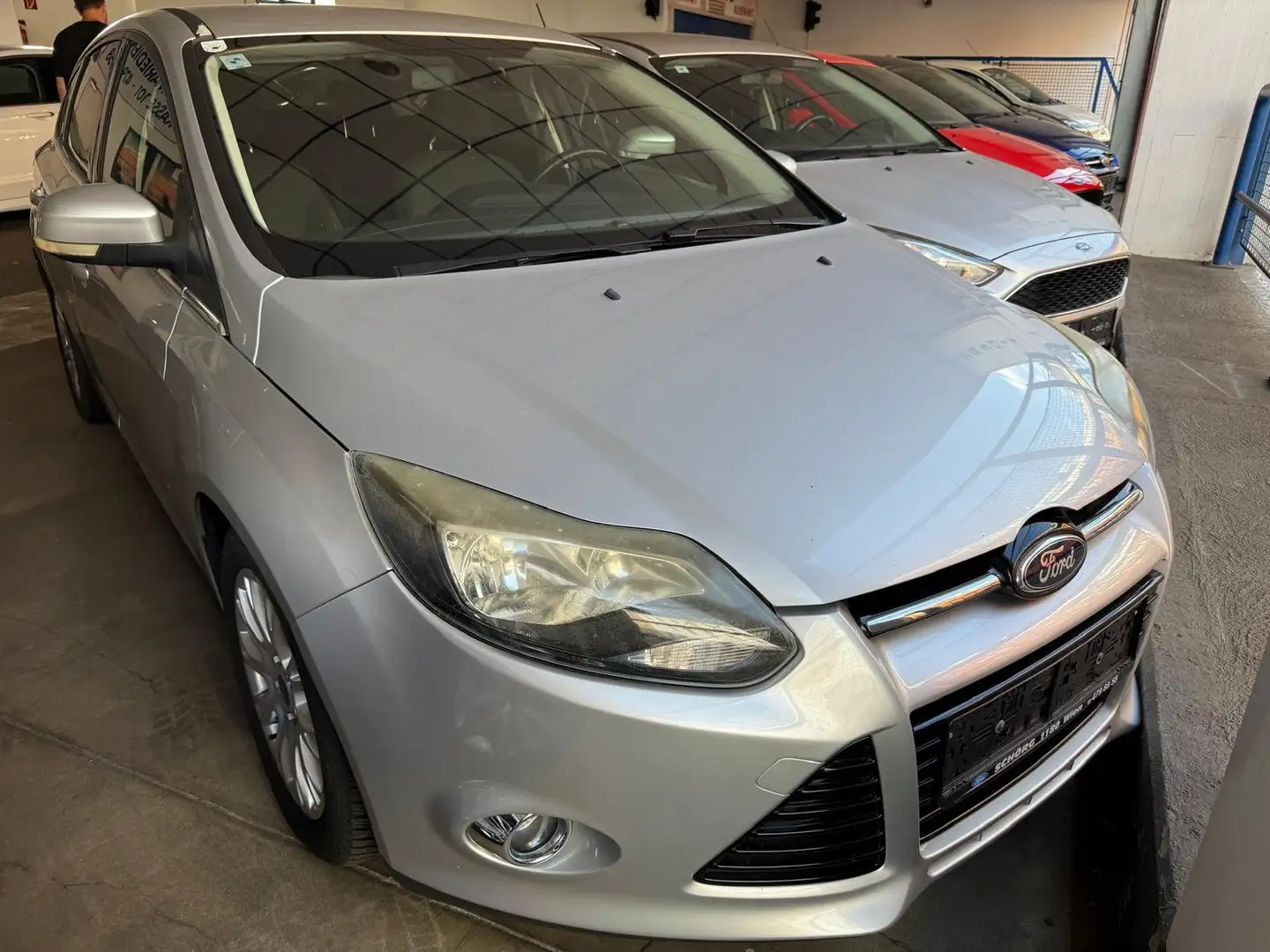 Ford Focus Titanium 1,6 TDCi DPF Argent - 1