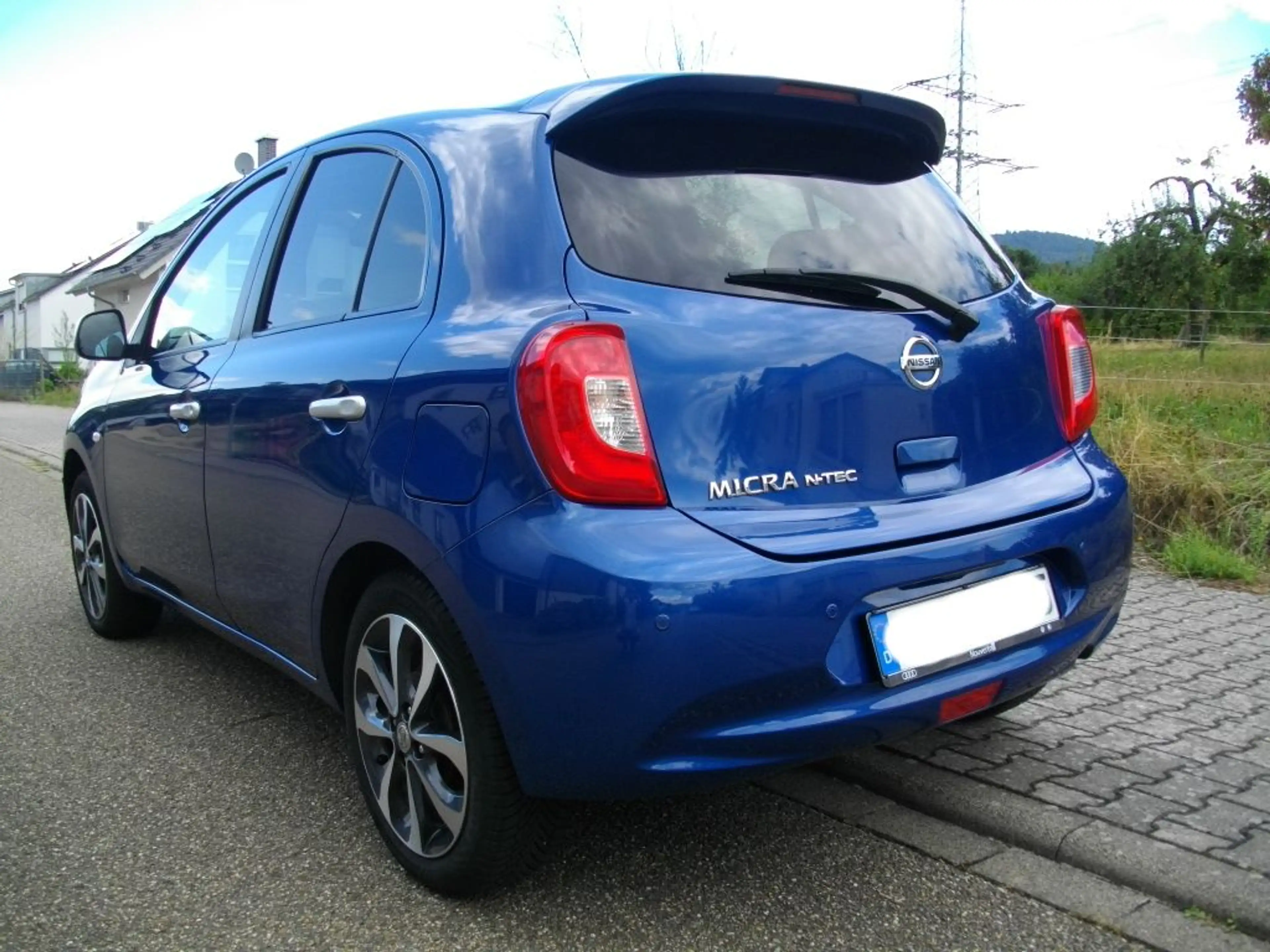 Nissan Micra CVT N-TEC*Automatik*Rentnerwagen in bildschönem Zustand* — photo 4
