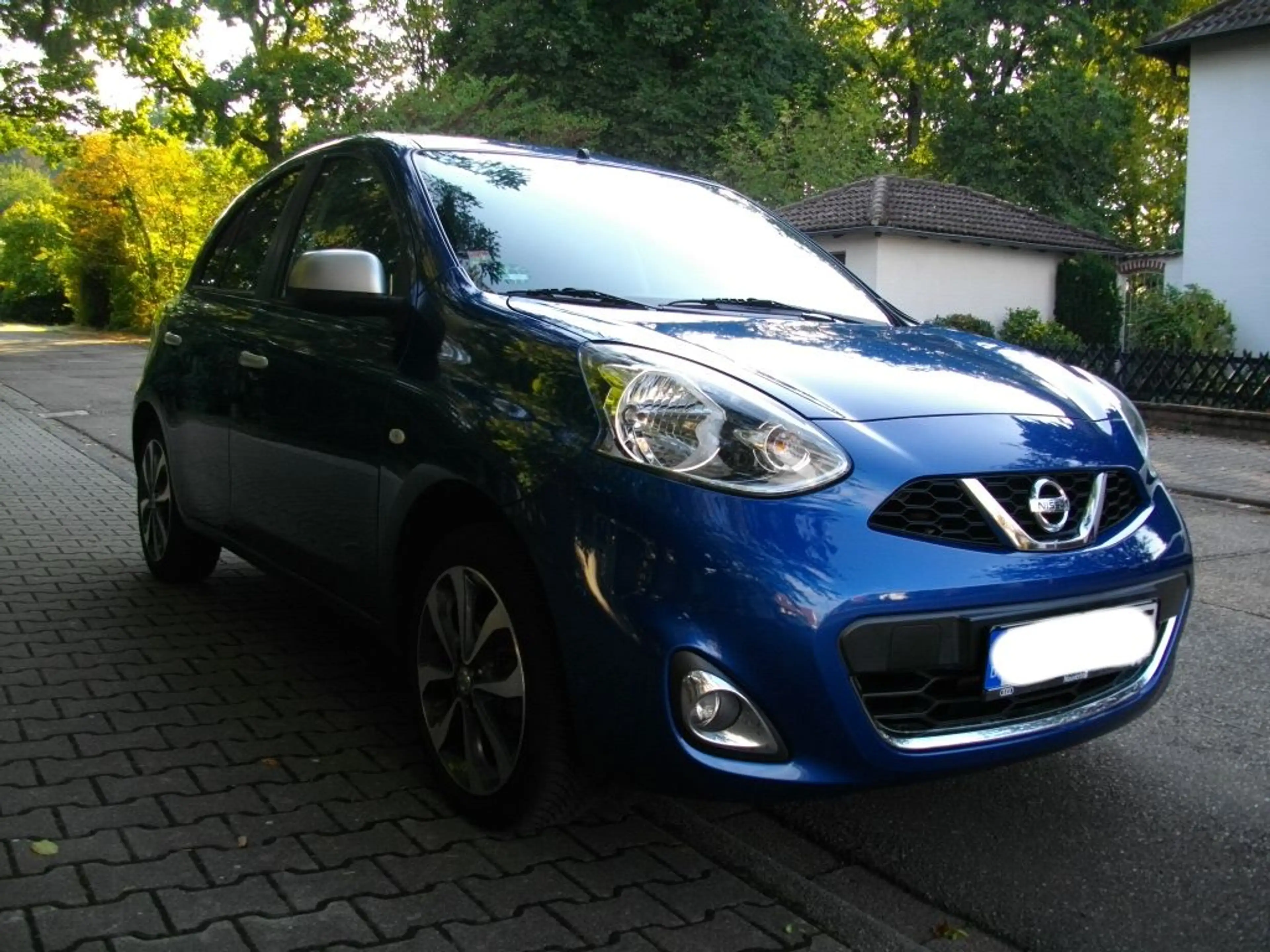 Nissan Micra CVT N-TEC*Automatik*Rentnerwagen in bildschönem Zustand* — photo 13