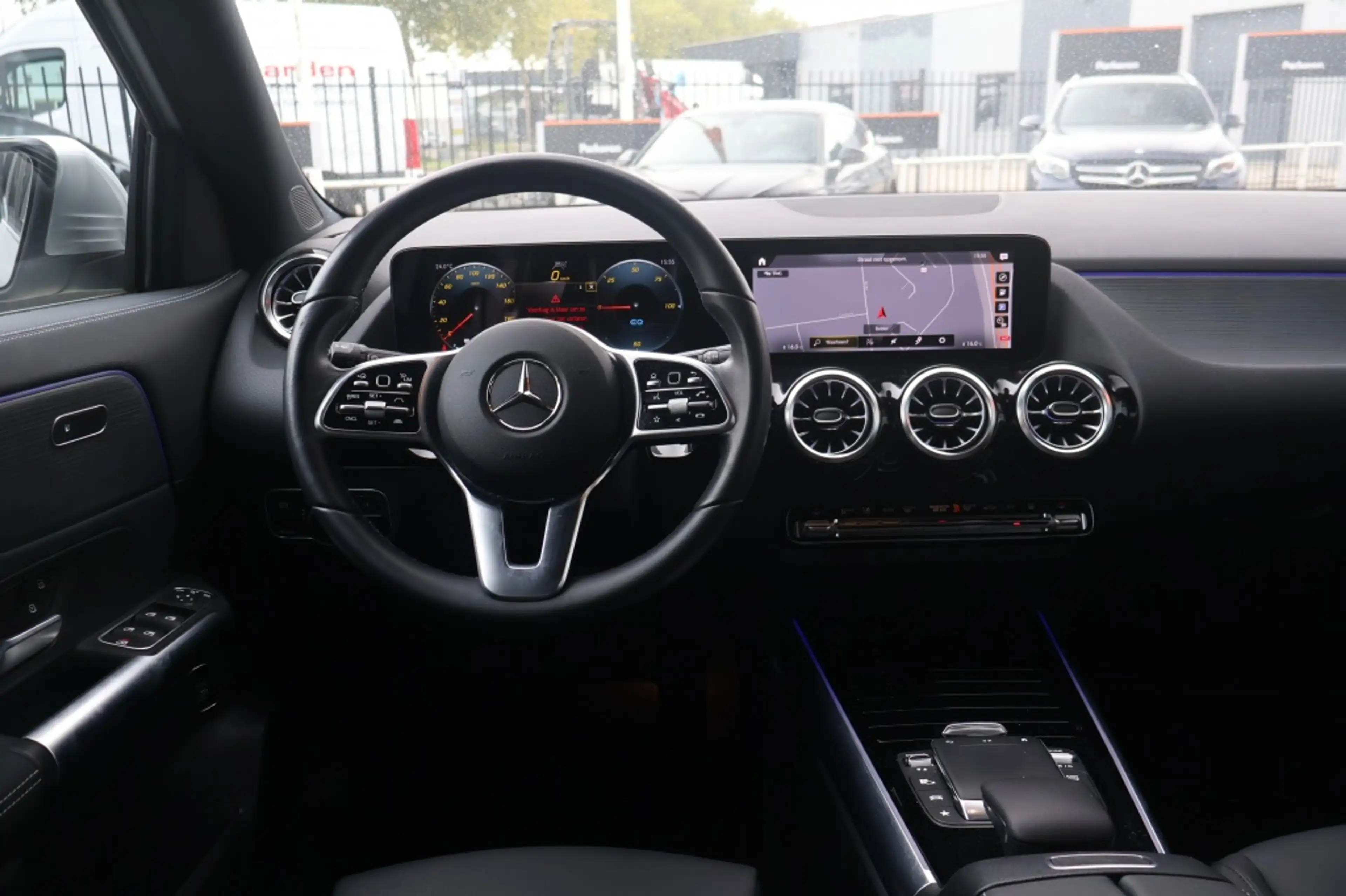 Mercedes-Benz EQA 250 250+ 190pk Luxury Line — photo 10
