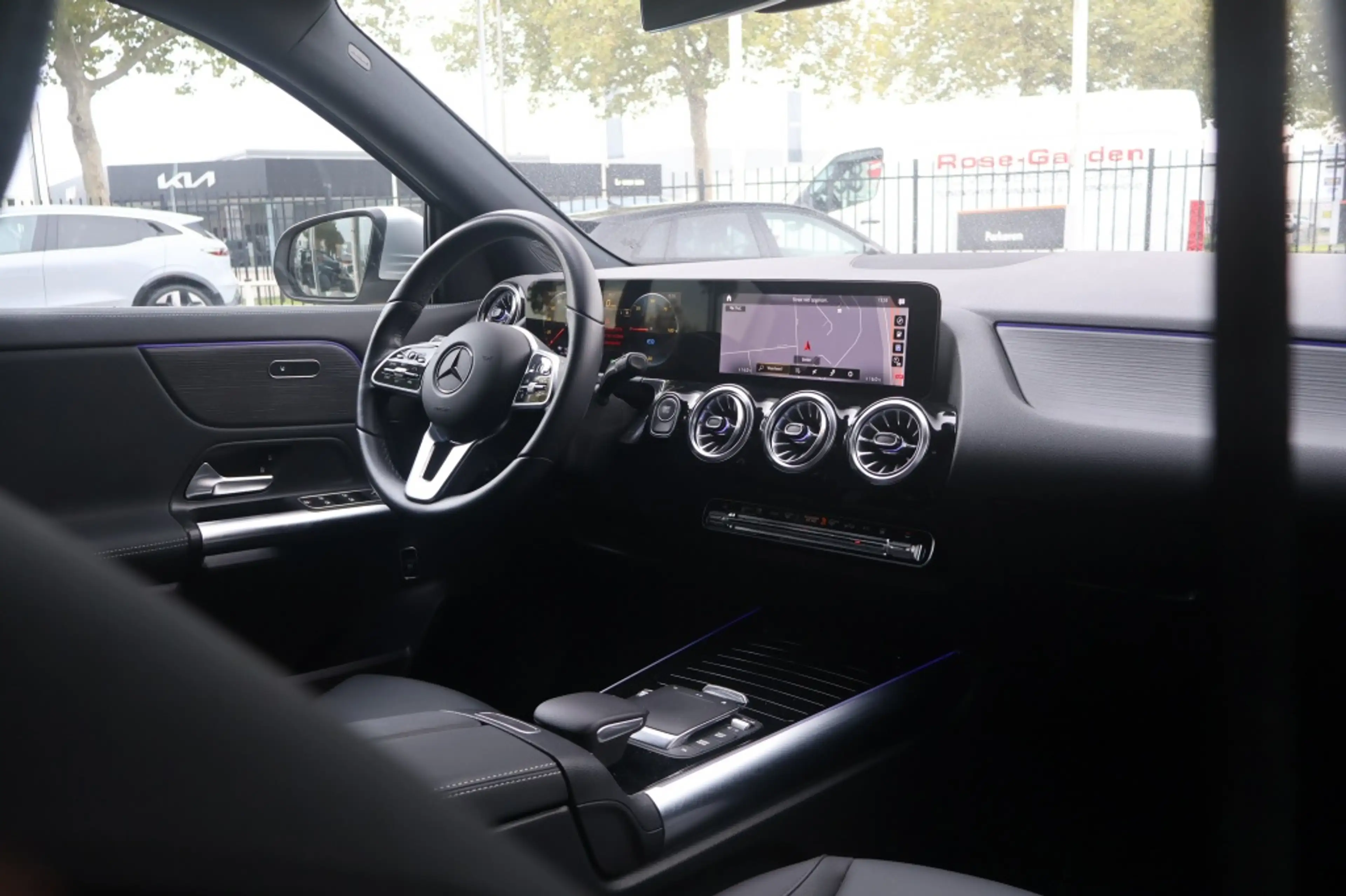 Mercedes-Benz EQA 250 250+ 190pk Luxury Line — photo 6