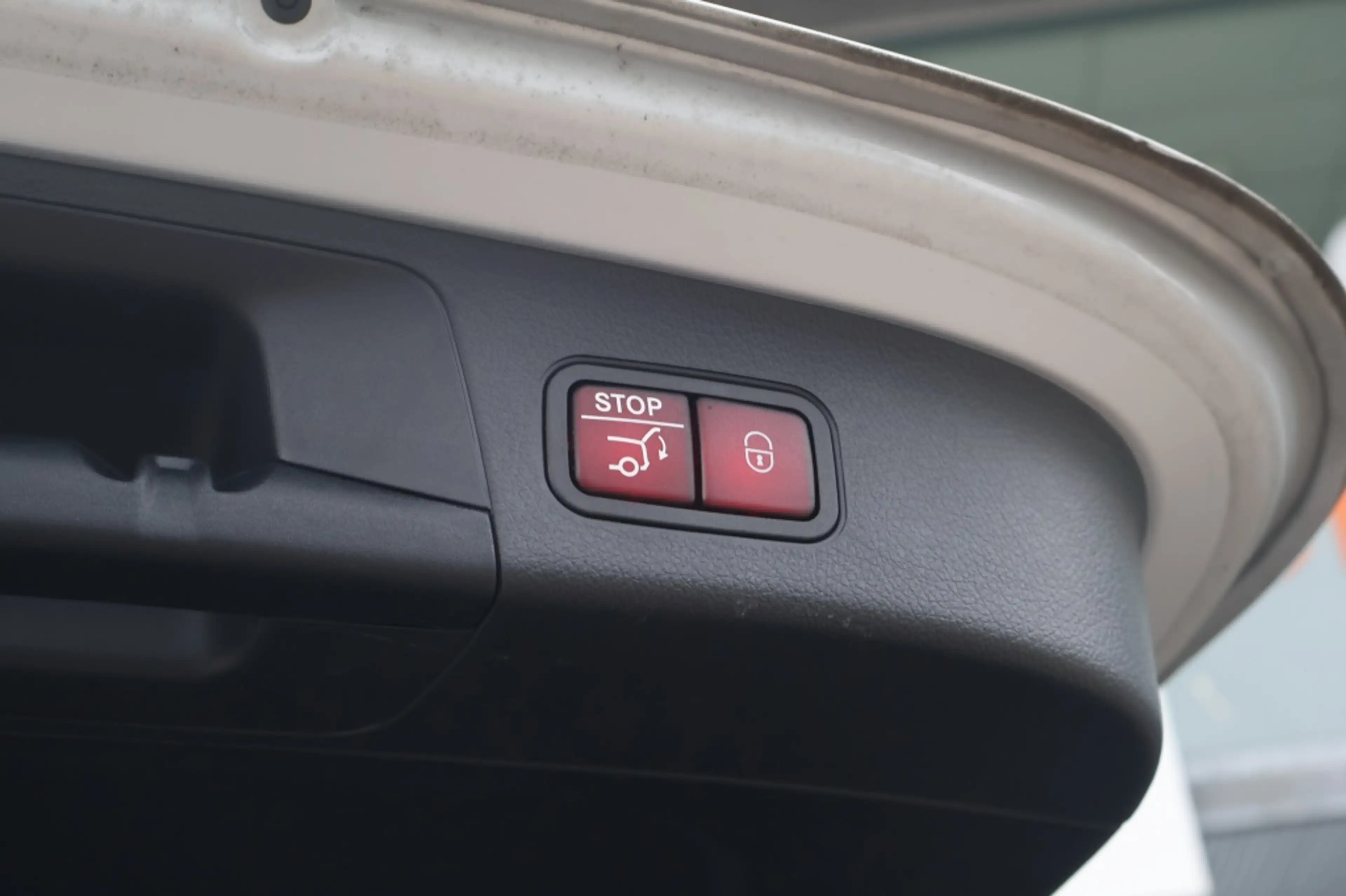 Mercedes-Benz EQA 250 250+ 190pk Luxury Line — photo 25