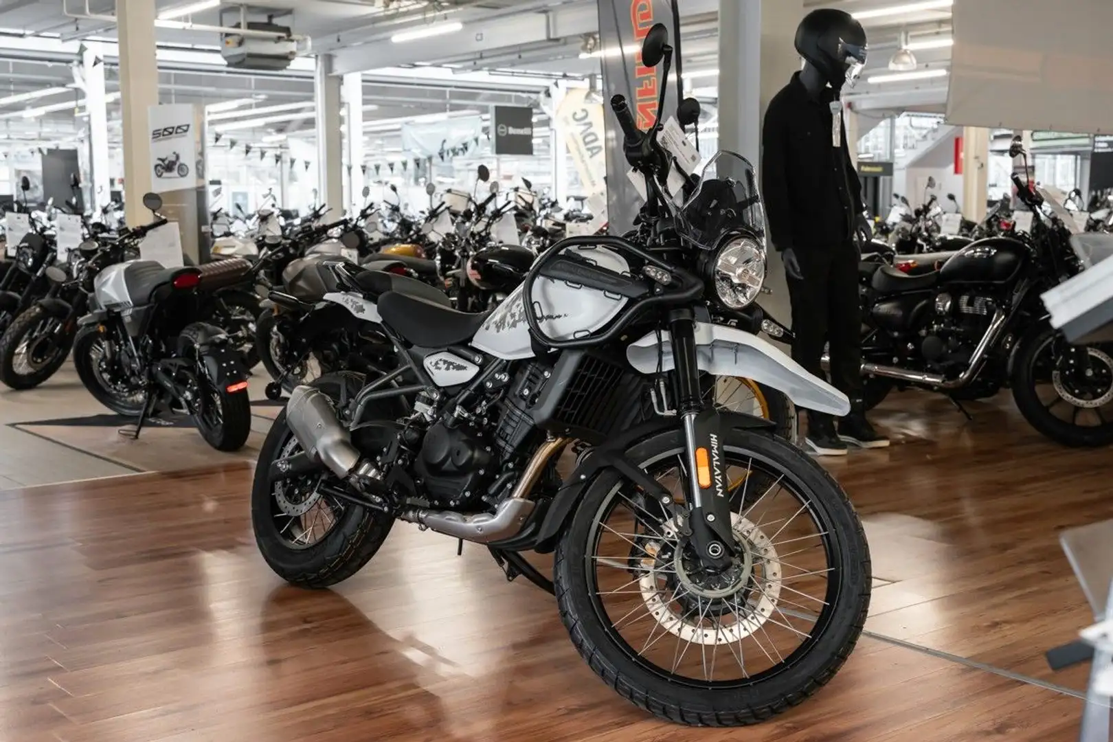 Royal Enfield Himalayan 450 ABS, tubeless, sofort lieferbar Alb - 2