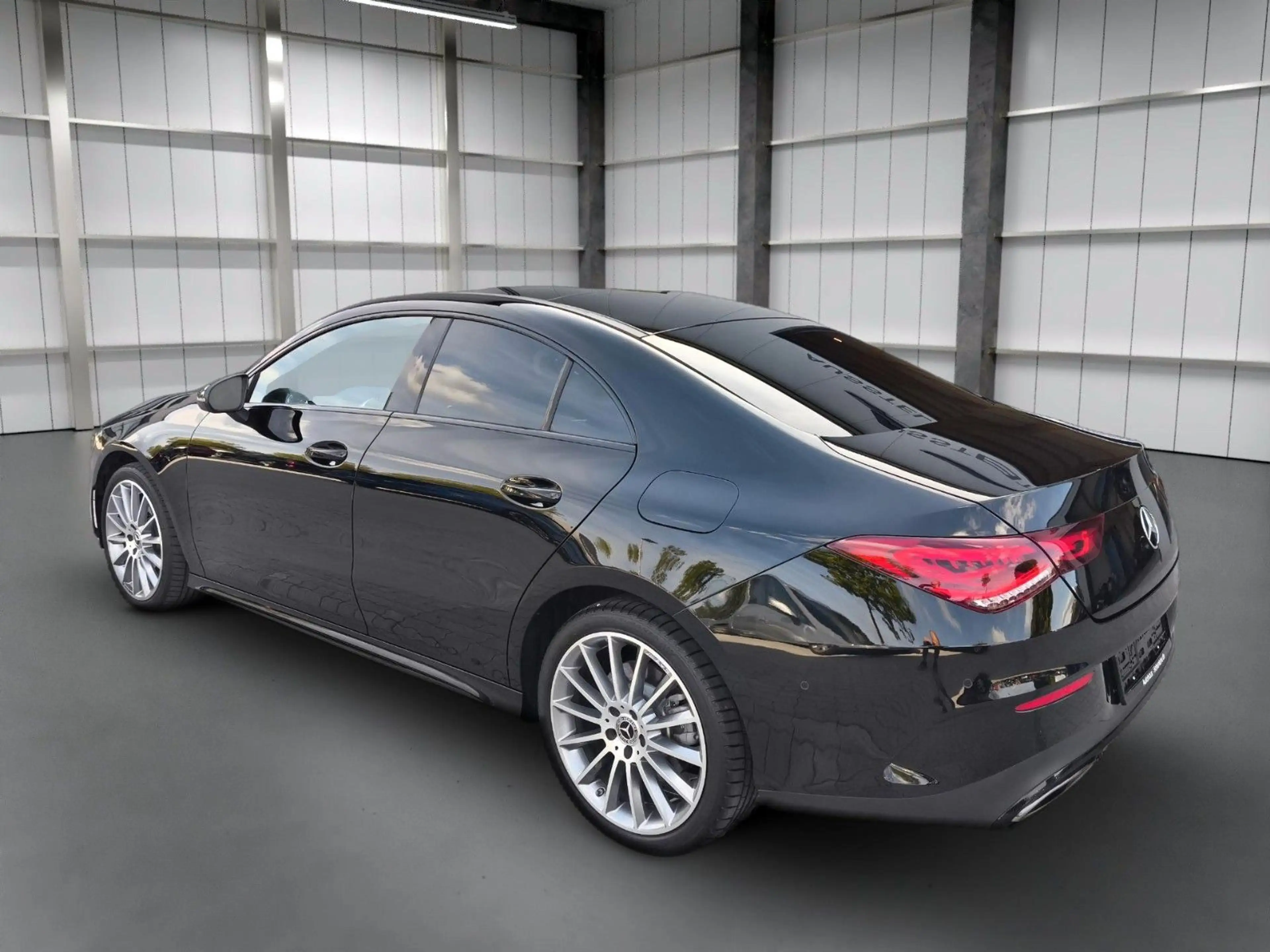 Mercedes-Benz CLA 250 e AMG LED PANO VIRTUAL BURMESTER — photo 4