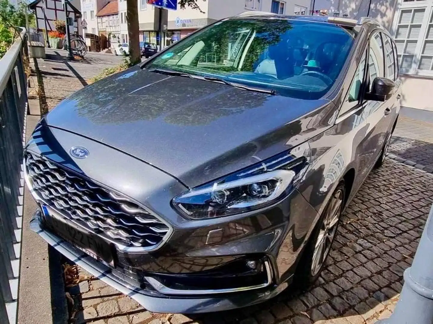 Ford Galaxy Galaxy 2,0 EcoBlue SCR Vignale Aut. Vignale Grau - 1