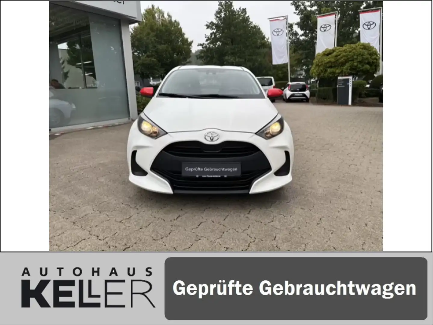 Toyota Yaris 1.0 VVT-i Weiß - 2