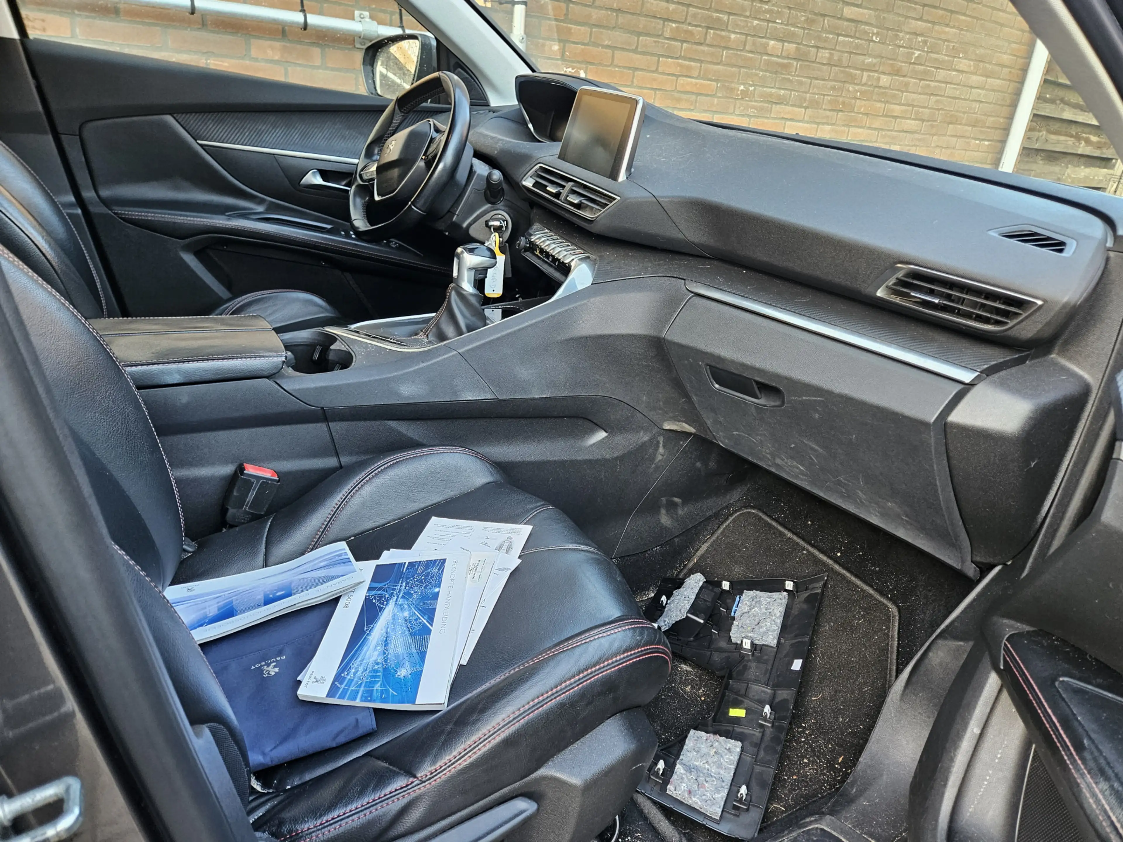 Peugeot 5008 1.2 PureTech Blue Lease Executive (motor probleem) — photo 25