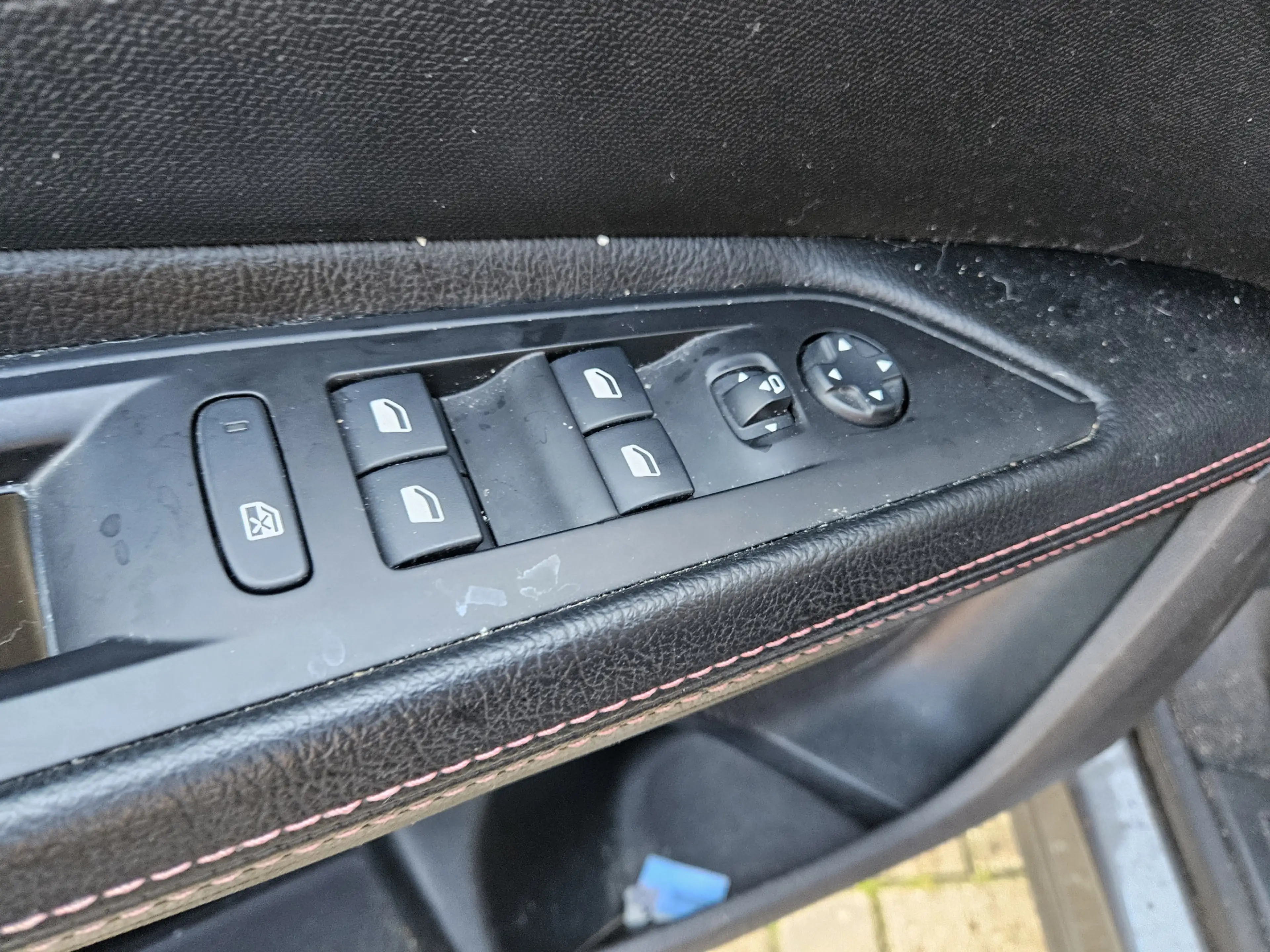 Peugeot 5008 1.2 PureTech Blue Lease Executive (motor probleem) — photo 35
