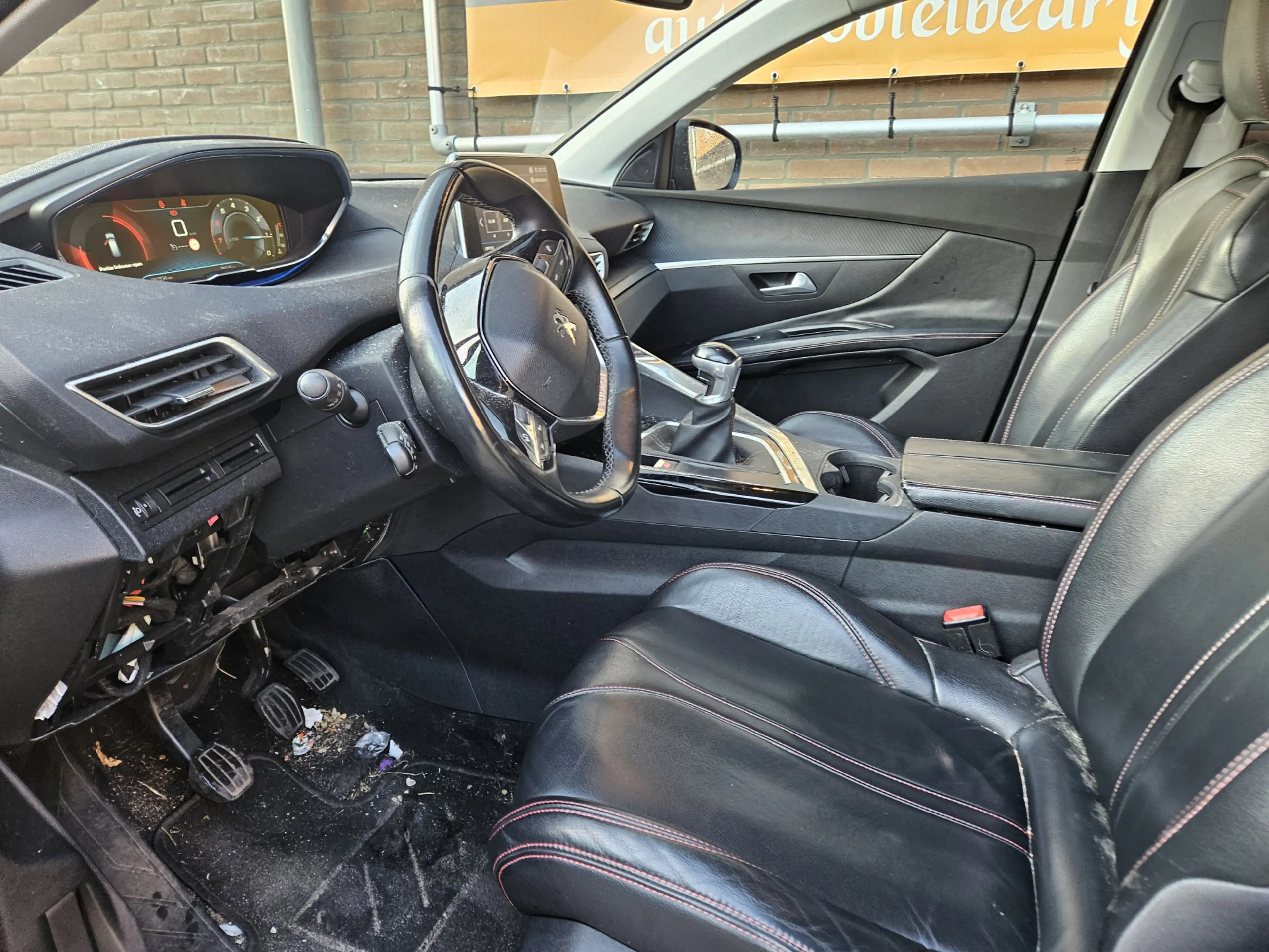 Peugeot 5008 1.2 PureTech Blue Lease Executive (motor probleem) — photo 34