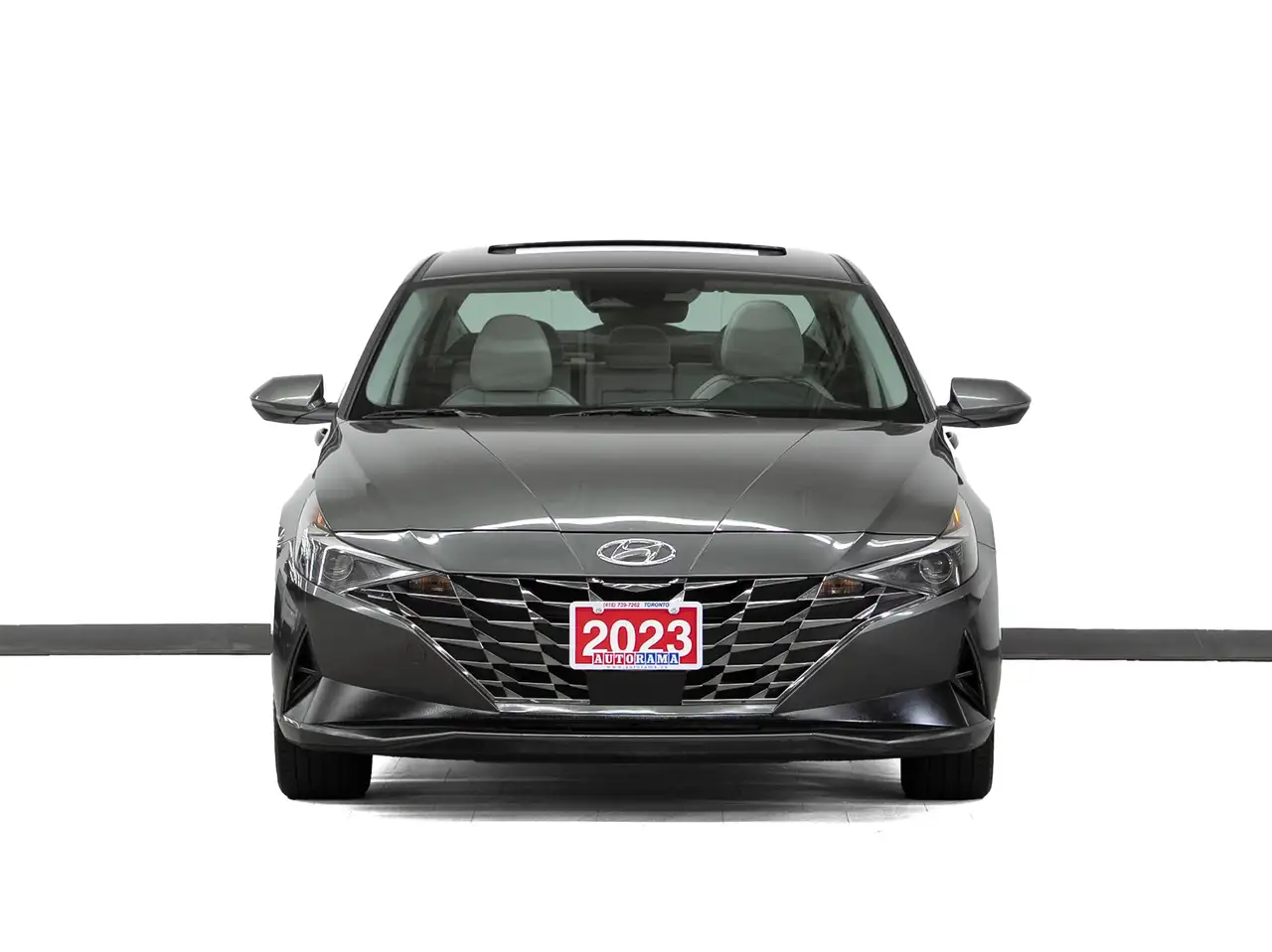 Hyundai ELANTRA снимка Hyundai ELANTRA