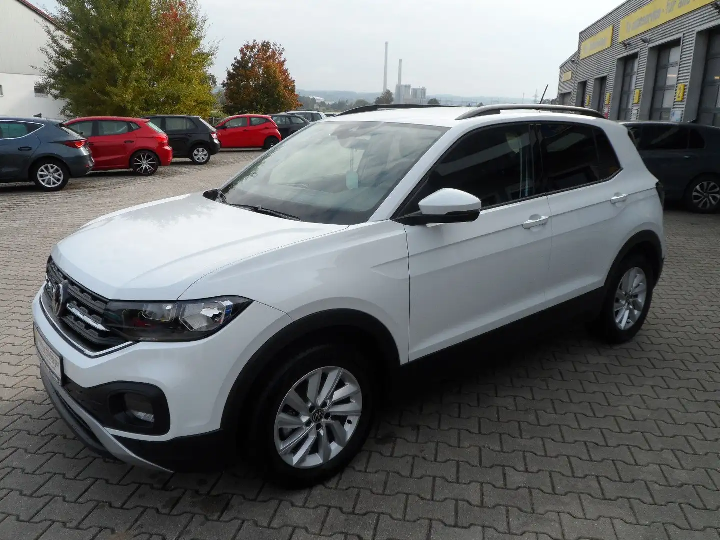 Volkswagen T-Cross Life/DSG/ALU/SHZ/PDC/Kamera/Voll Weiß - 2