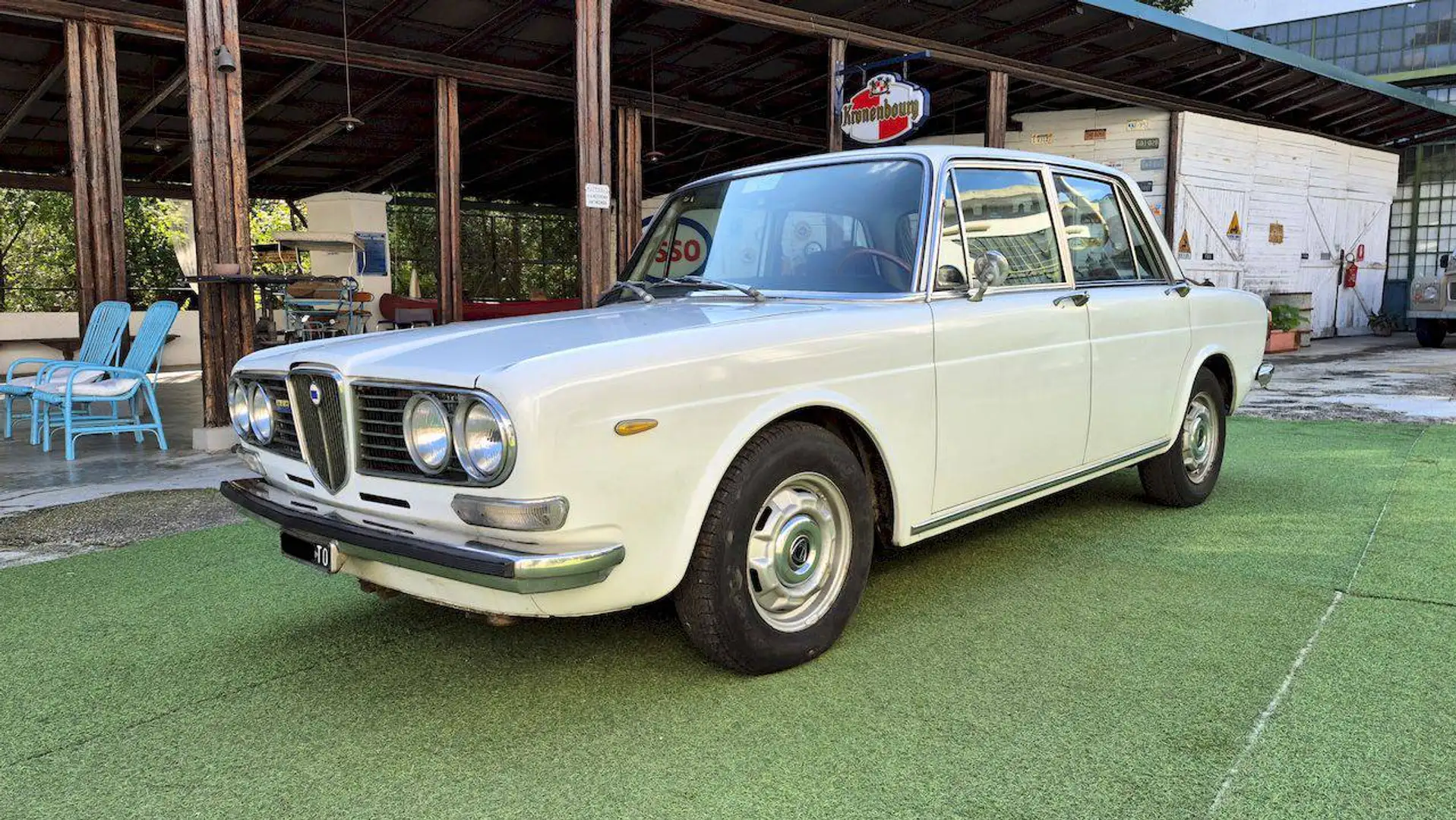 Lancia Flavia 2000 i.e. Berlina – SUMMER PRICE Weiß - 1