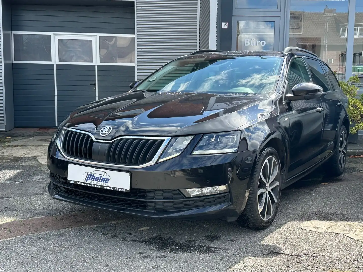 Skoda Octavia Combi Soleil*DIGITAL*CARPLAY*KAMERA*SHZ* Schwarz - 2