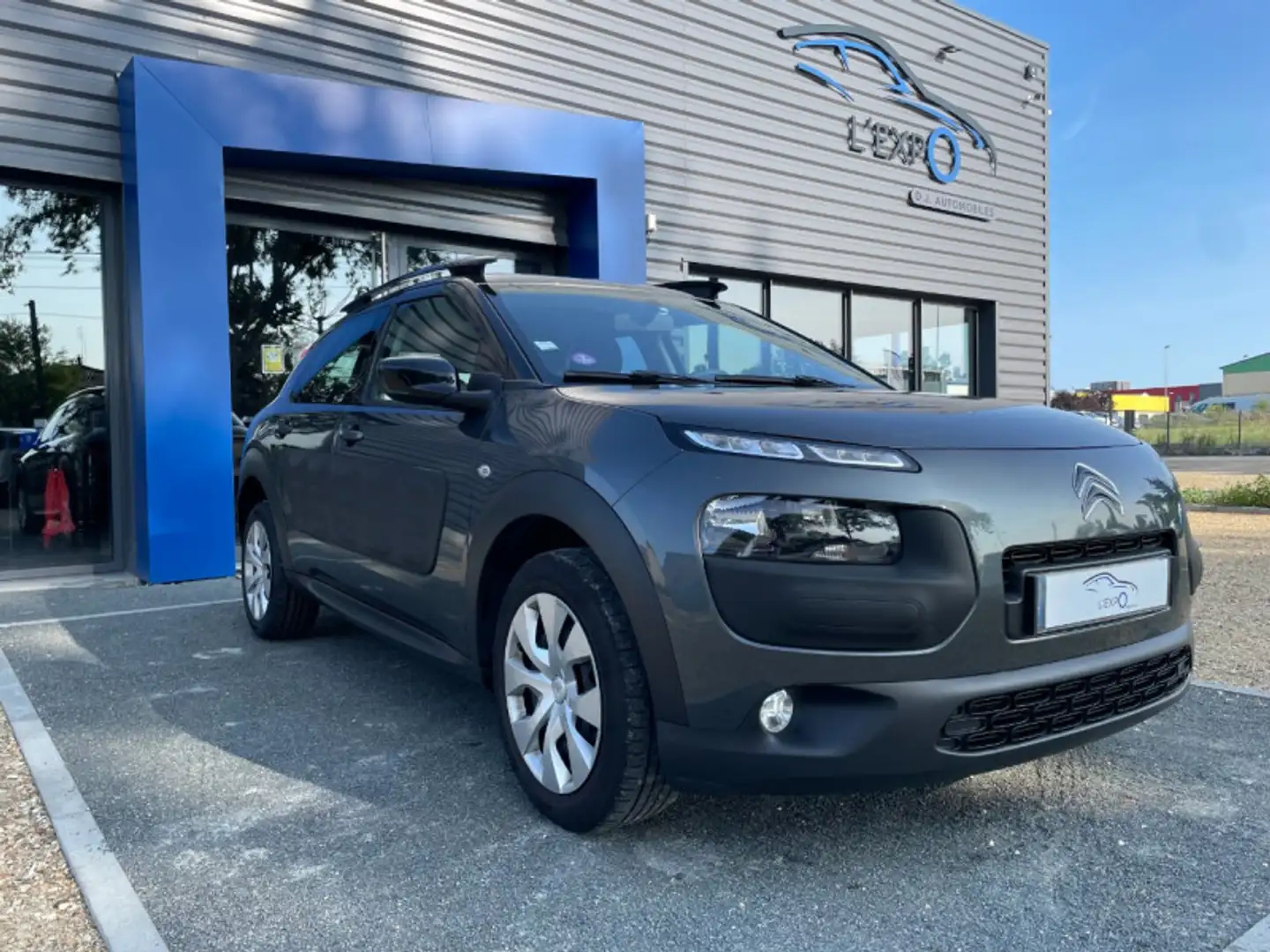Citroen C4 Cactus PURETECH 82 FEEL - 1