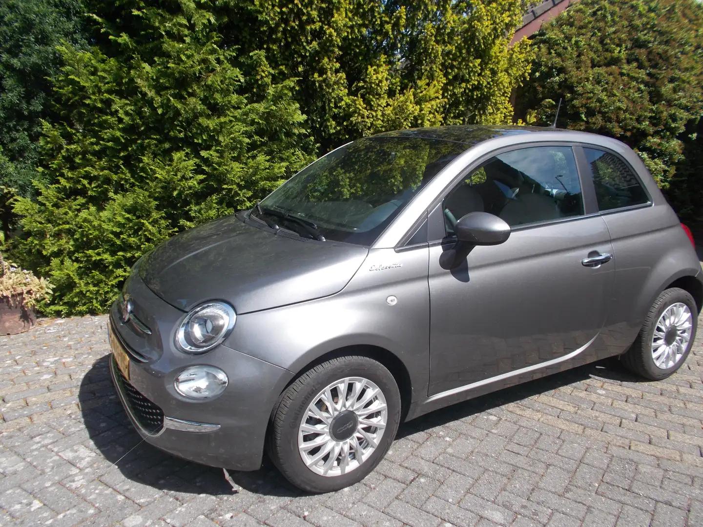 Fiat 500 500 1.0 Hybrid Dolcevita Grijs - 1