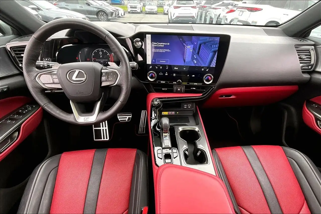 Lexus NX снимка Lexus NX