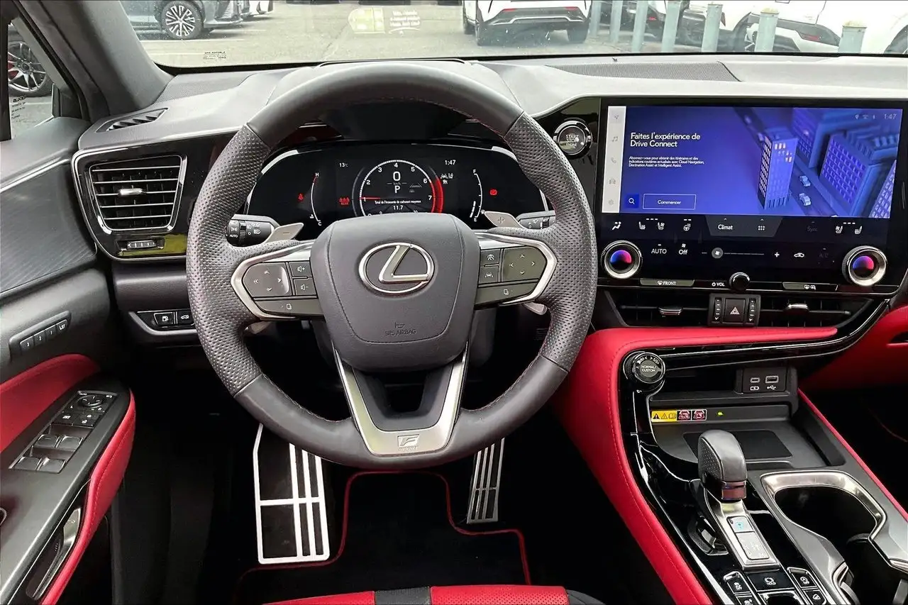 Lexus NX снимка Lexus NX