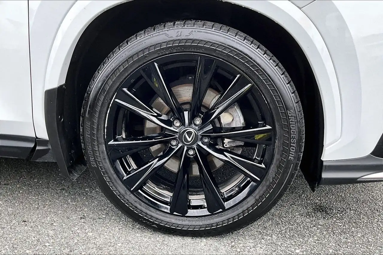 Lexus NX снимка Lexus NX