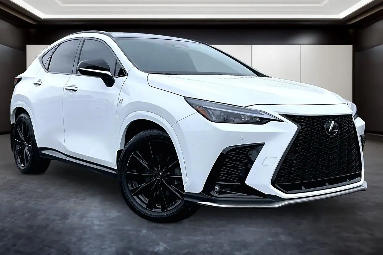 Lexus NX снимка Lexus NX