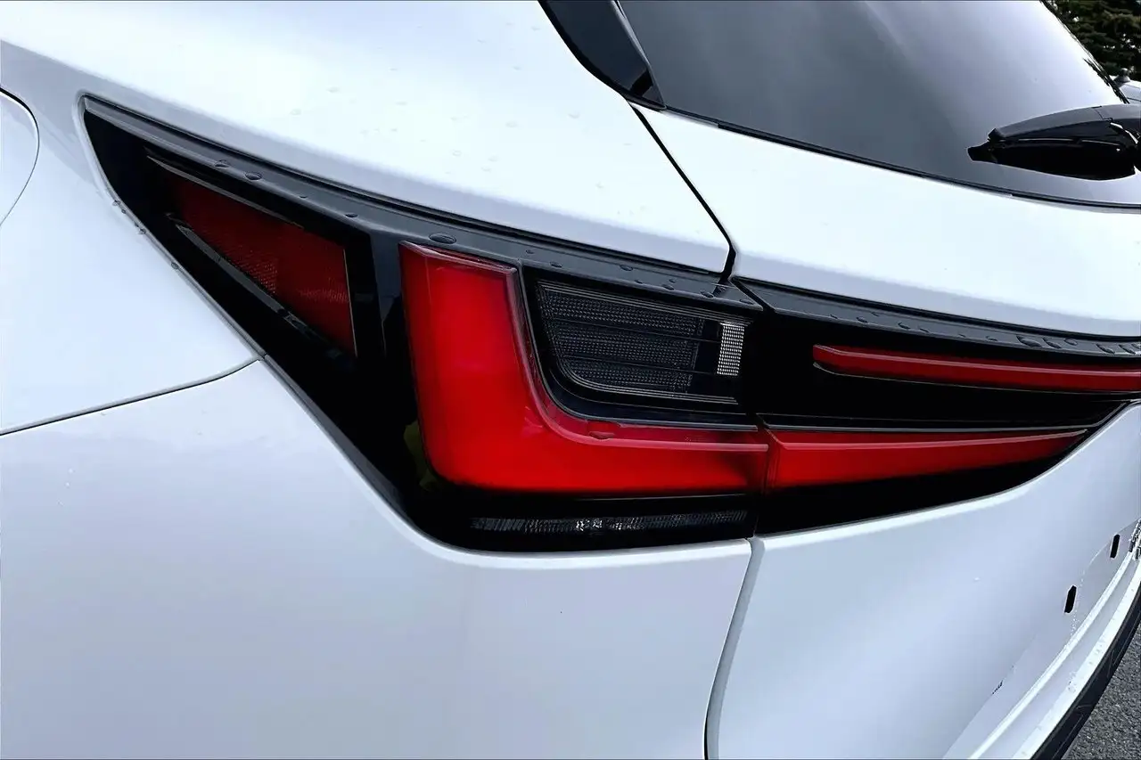 Lexus NX снимка Lexus NX