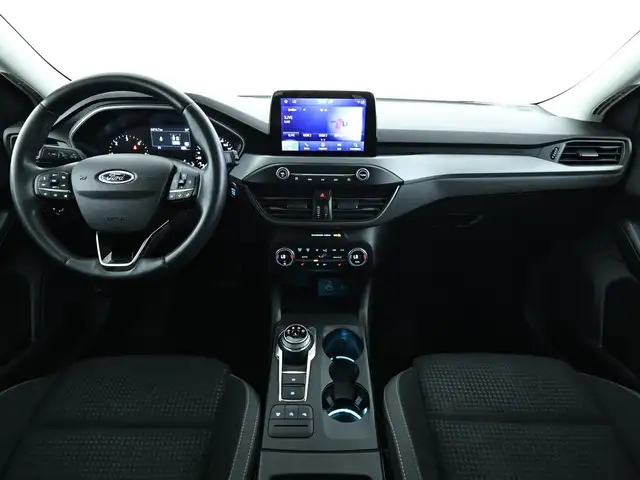 Ford Focus view 9