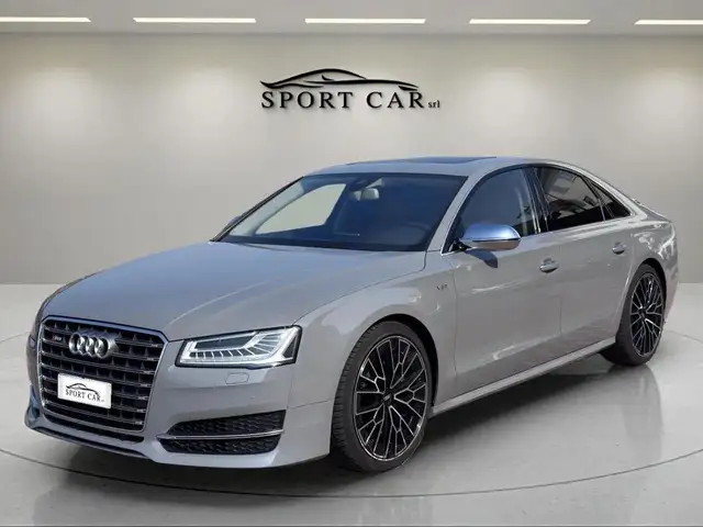 Audi S8 4.0 TFSI quattro tiptronic