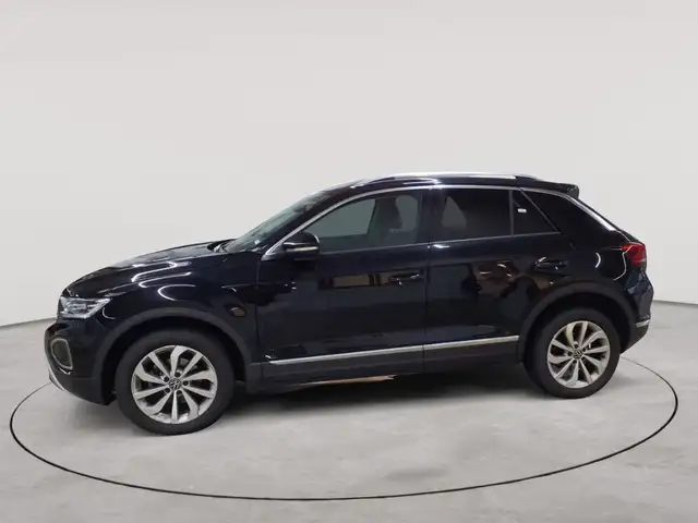 Volkswagen T-Roc view 6