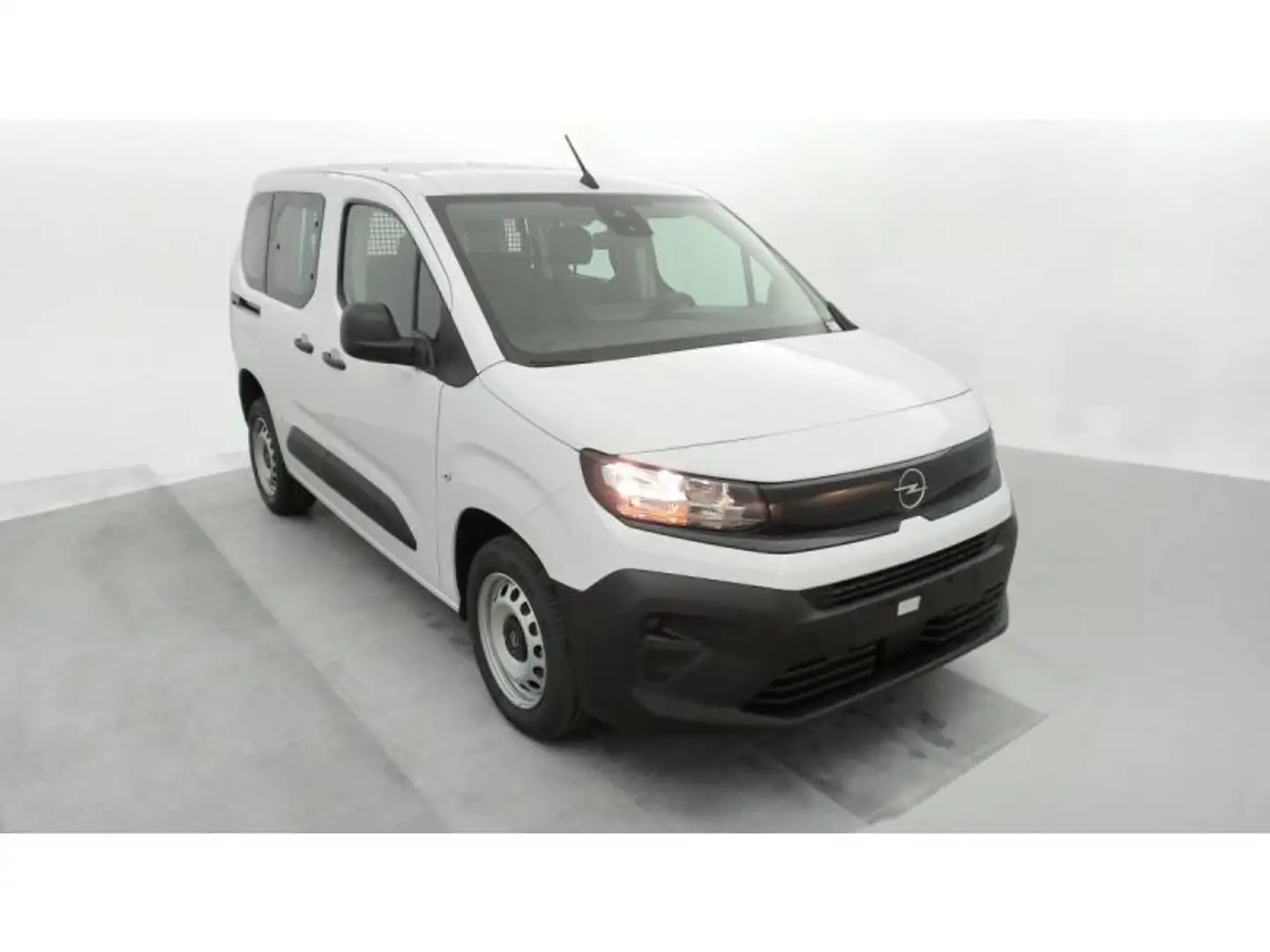 Opel Combo CA M BLUEHDI 100 S S BVM6 - 1